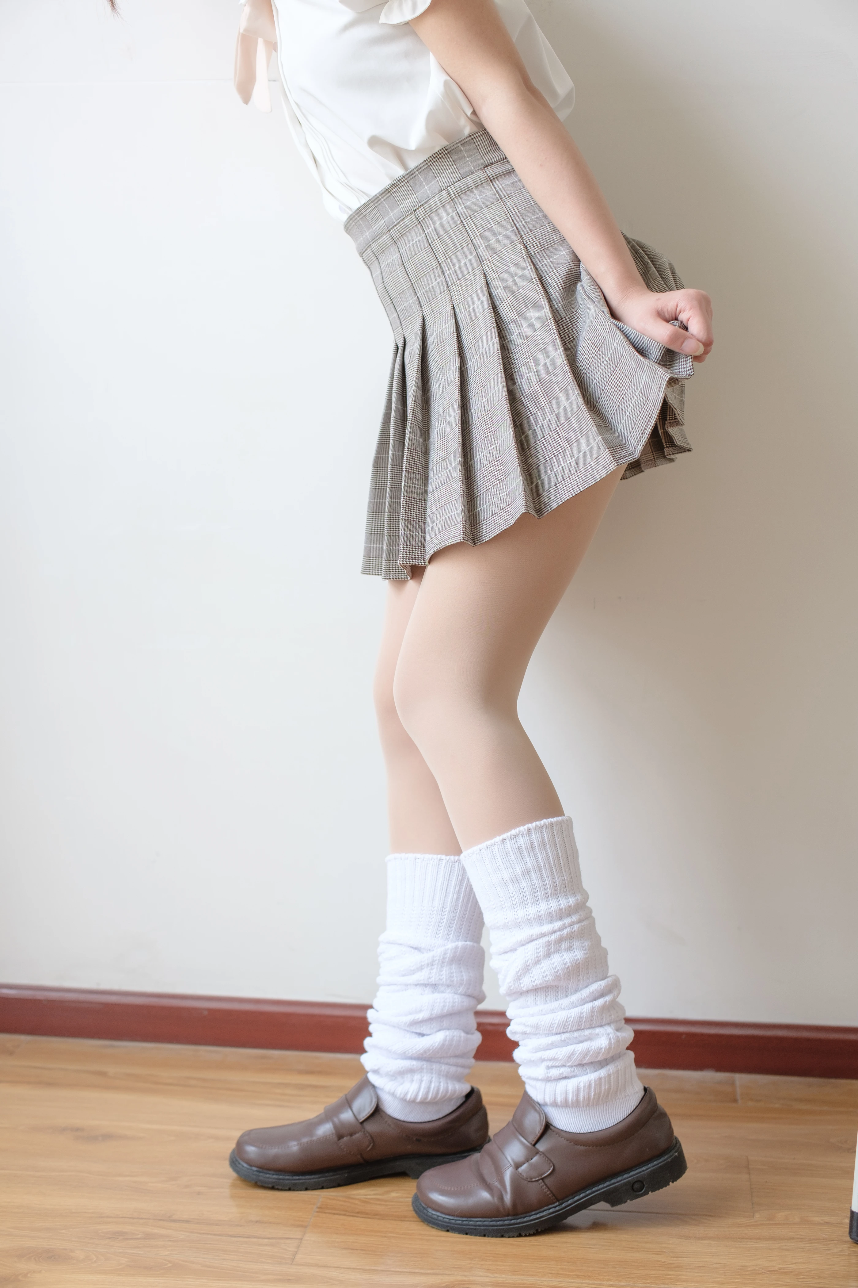 森萝财团 X-033 [102P 1V]插图2